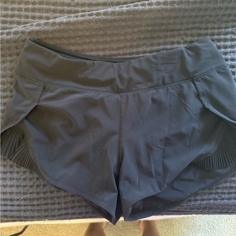 lululemon athletica Black Athletic Shorts - Picture 1 of 6